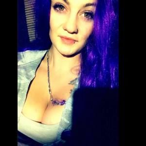 Meet your Posher, Liz